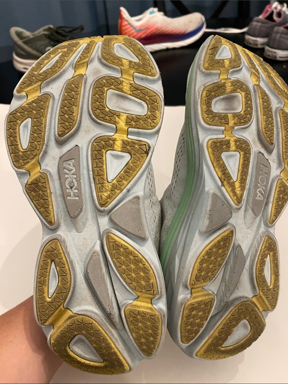 Hoka Women's Gray, Mint and Yellow Running Shoes size 8b Bondi 8 - Picture 10 of 10